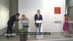 Roušky se nejspíš do MHD vrátí v září
