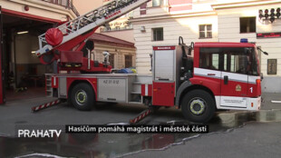 Hasičům pomáhá magistrát i městské části
