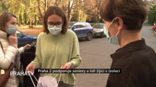 Praha 2 podporuje seniory a lidi žijící v izolaci