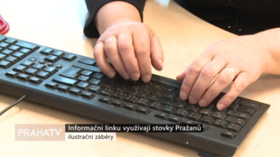 Informační linku využívají stovky Pražanů