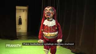 Práce loutkoherce vyžaduje značnou zručnost