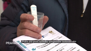 Praha zná první výsledky antigenního testování dětí