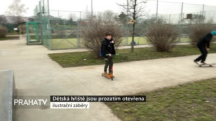 Dětská hřiště jsou prozatím otevřena