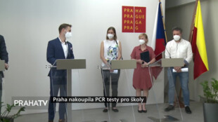 Praha nakoupila PCR testy pro školy