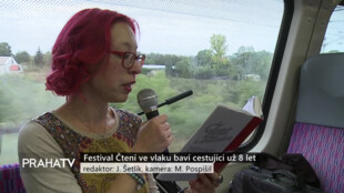 Festival Čtení ve vlaku baví cestující už 8 let
