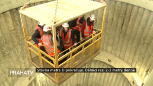 Stavba metra D pokračuje. Dělníci razí 2-3 metry denně