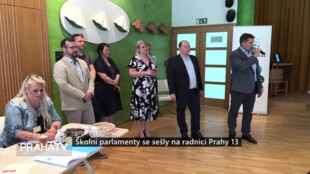 Školní parlamenty se sešly na radnici Prahy 13