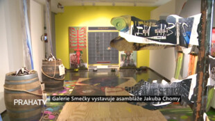 Galerie Smečky vystavuje asambláže Jakuba Chomy