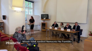 Ministr Válek navštívil Nemocnici Na Františku