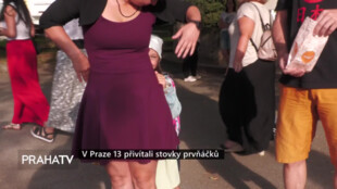 V Praze 13 přivítali stovky prvňáčků