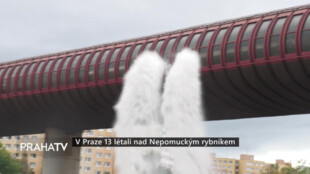 V Praze 13 létali nad Nepomuckým rybníkem