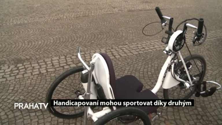 Handicapovaní mohou sportovat díky druhým