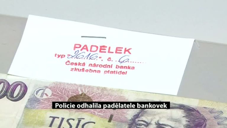 Policie odhalila padělatele bankovek