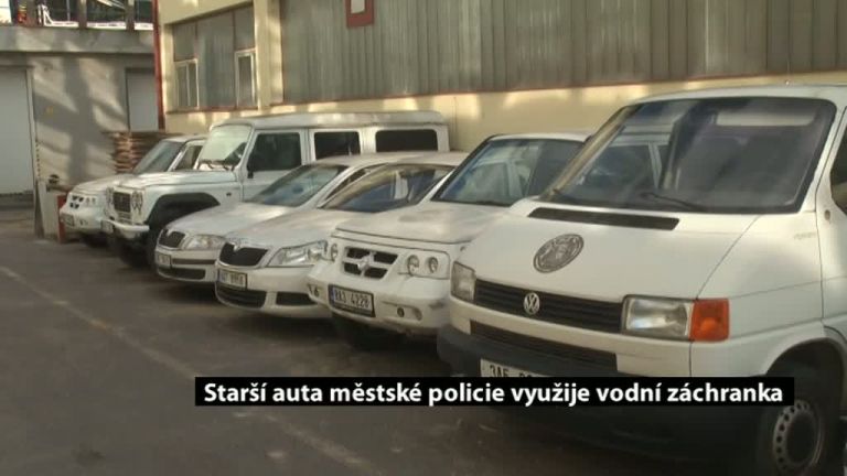 Starší auta městské policie se využijí jinde