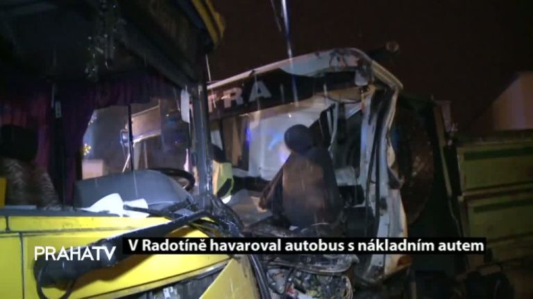 V Radotíně havaroval autobus s nákladním autem