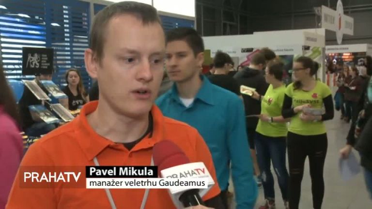 Na veletrhu Gaudeamus se prezentovaly VŠ