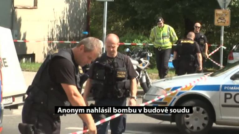 Anonym nahlásil bombu v budově soudu