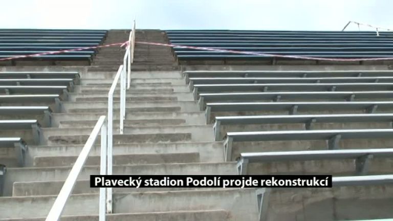 Plavecký stadion Podolí projde rekonstrukcí