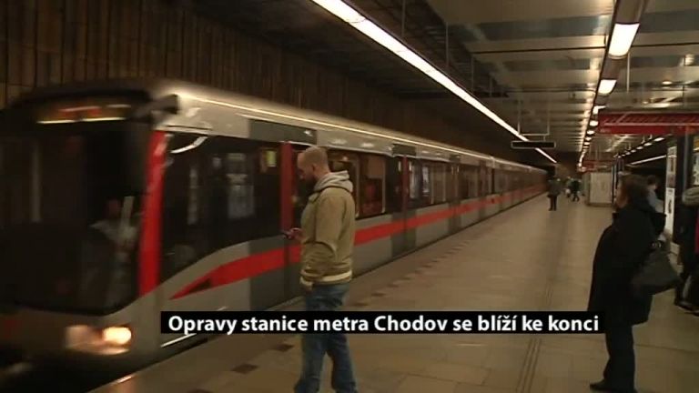 Opravy stanice metra Chodov se blíží ke konci