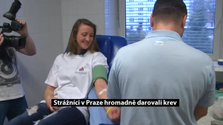 Strážníci v Praze hromadně darovali krev