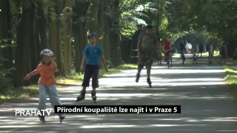 Přírodní koupaliště lze najít i v Praze 5