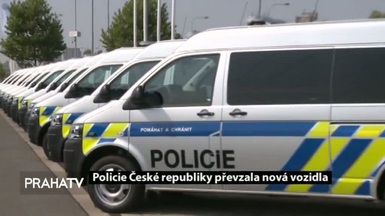 Policie České republiky převzala nová vozidla