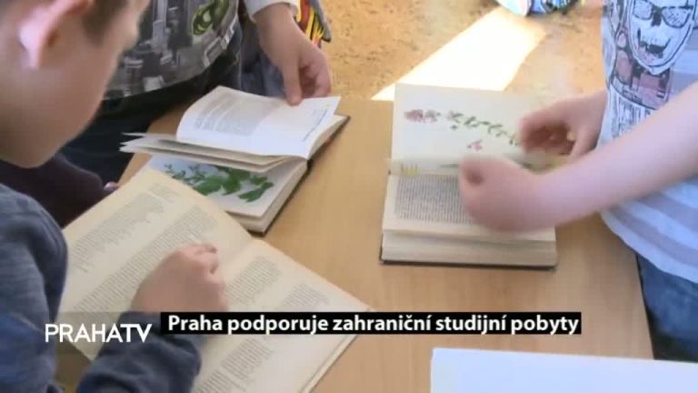 Praha podporuje zahraniční studijní pobyty