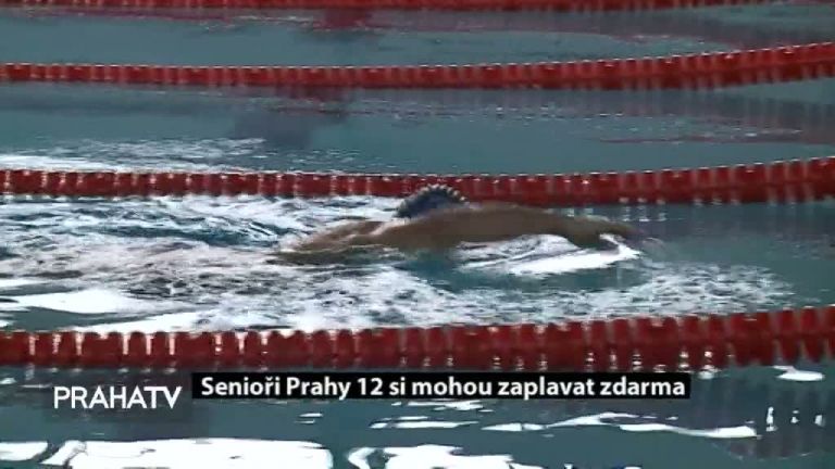 Senioři Prahy 12 si mohou zaplavat zdarma