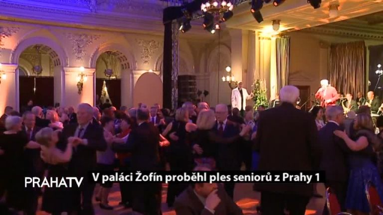 V paláci Žofín proběhl ples seniorů z Prahy 1