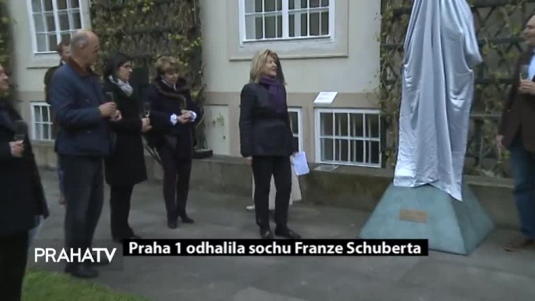 Praha 1 odhalila sochu Franze Schuberta