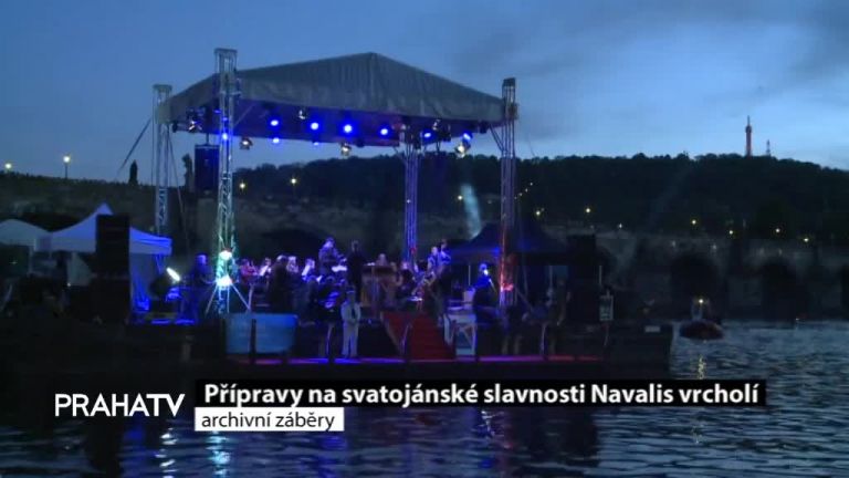 Přípravy na svatojánské slavnosti Navalis vrcholí