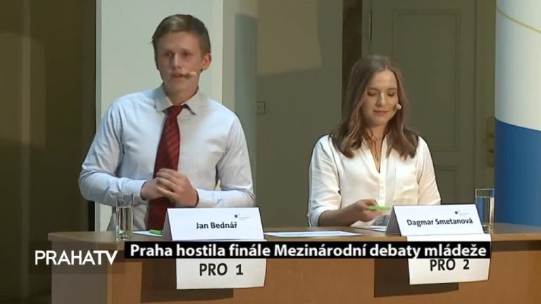 Praha hostila finále Mezinárodní debaty mládeže