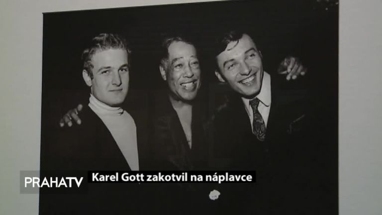 Karel Gott zakotvil na náplavce 
