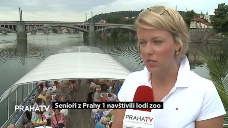 Senioři z Prahy 1 navštívili lodí Zoo