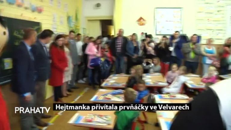 Hejtmanka přivítala prvňáčky ve Velvarech