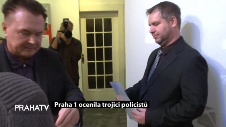 Praha 1 ocenila trojici policistů