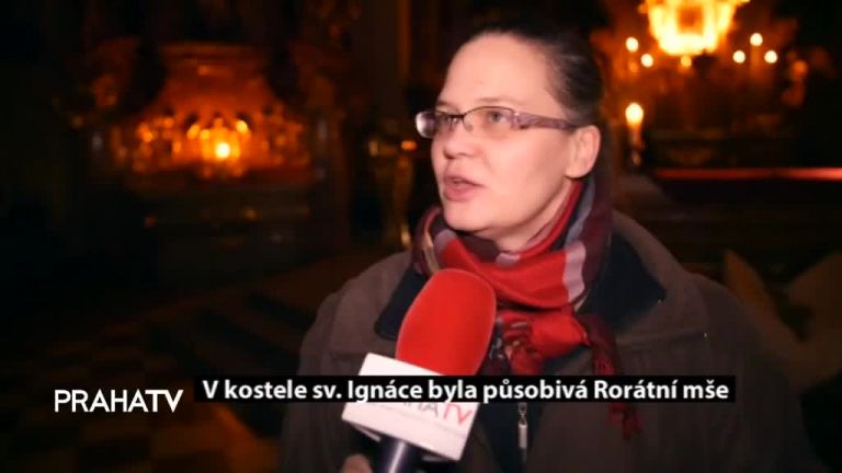 V kostele sv. Ignáce byla působivá Rorátní mše