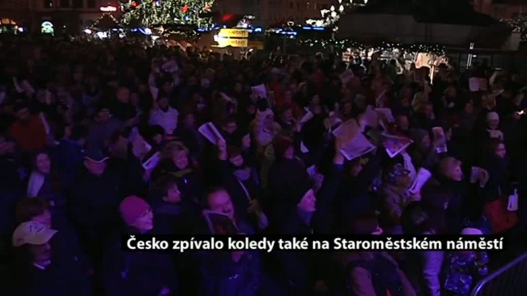 Česko zpívalo koledy také na Staroměstském náměstí